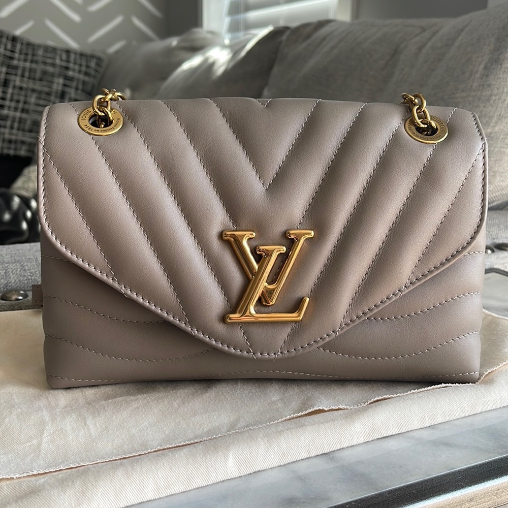 Louis Vuitton New Wave Chain Bag Taupe